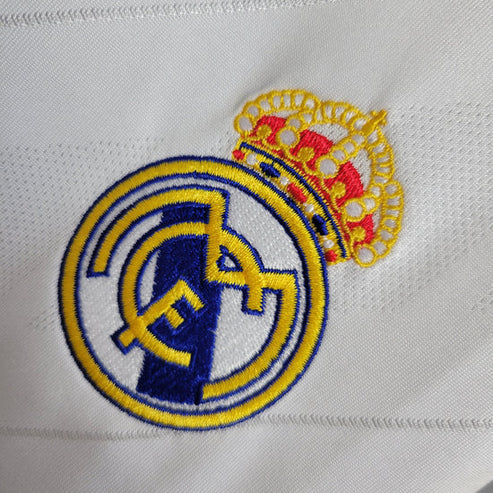 Real Madrid Home 17-18 Retro Premium Jersey
